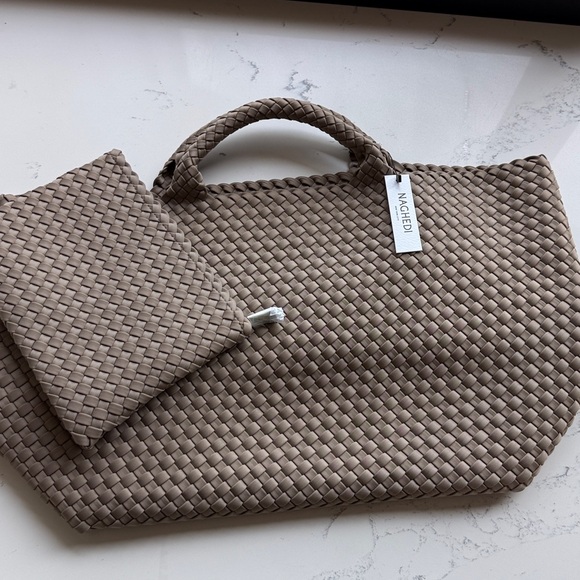 Naghedi St. Barths Large Tote Bag Color Cashmere NWT - Picture 3 of 12